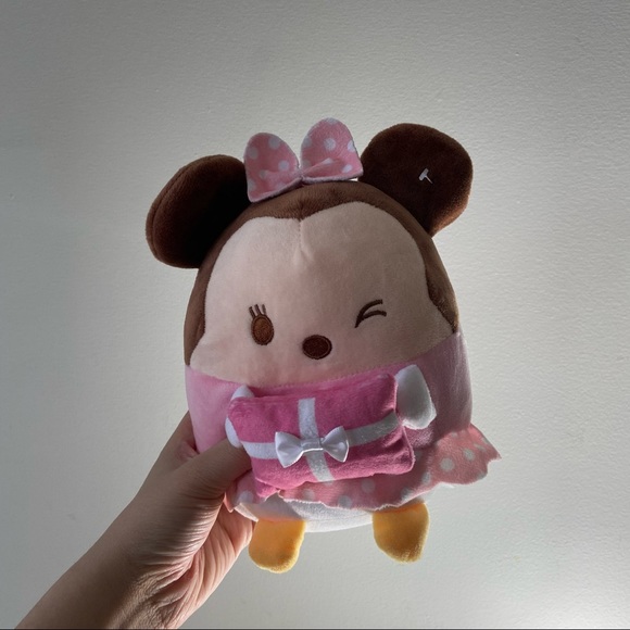 Minnie Mouse plush - Picture 2 of 2